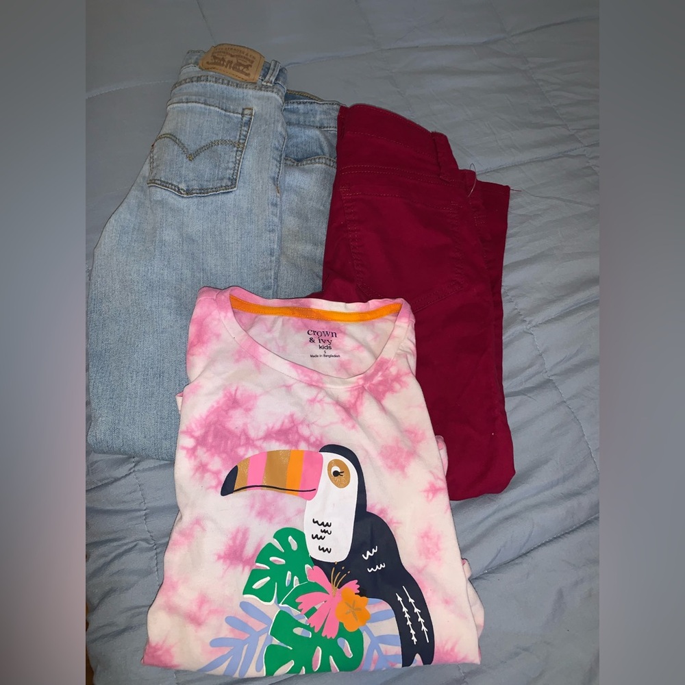 Pink Tie-Dye Toucan Graphic Tee and two pair pants